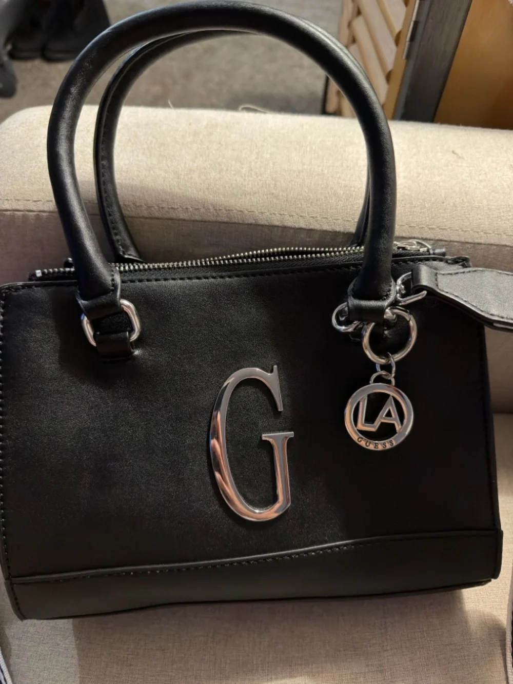 GUESS Black Satchel with Branded Strap - Picture 4 of 4